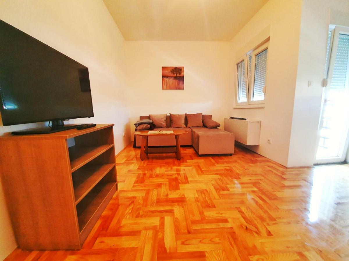 Apartman 44 Биелина Екстериор снимка