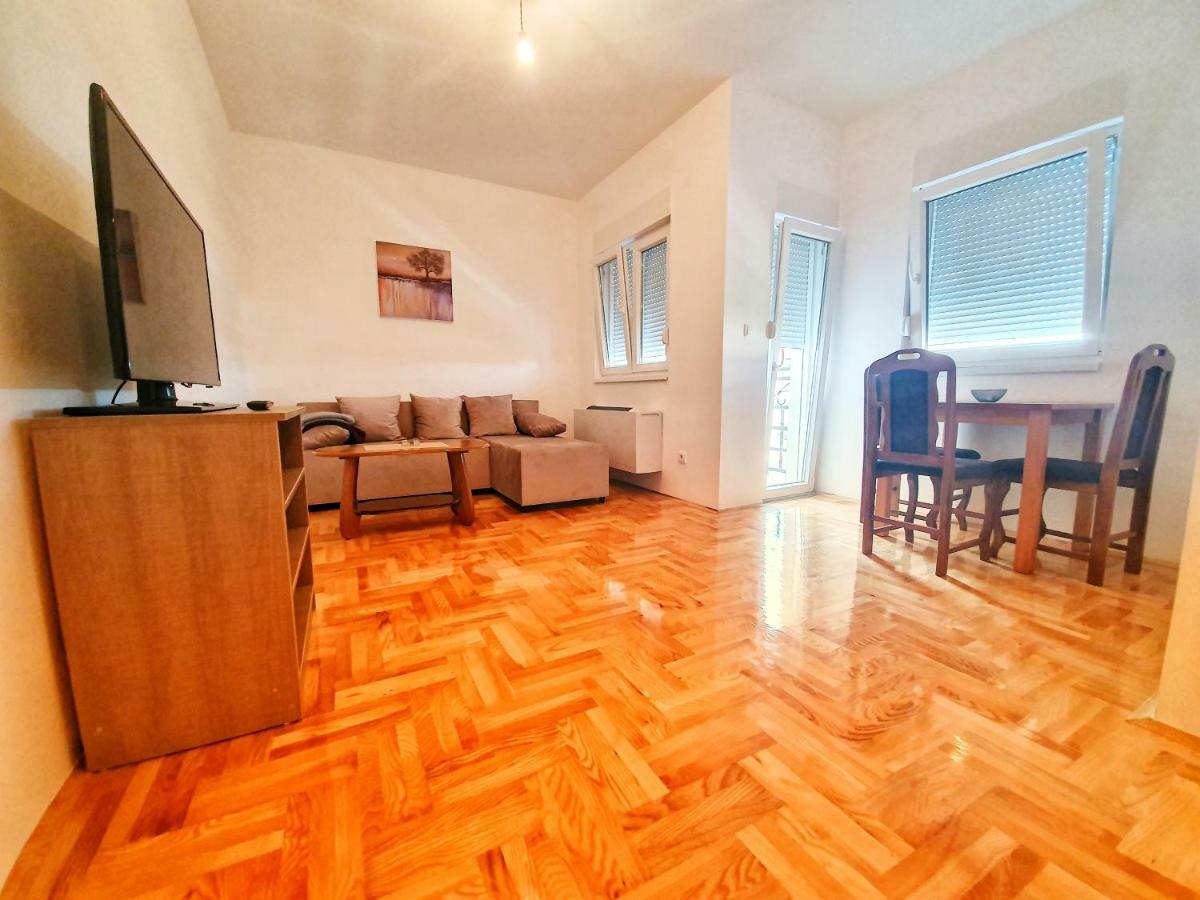 Apartman 44 Биелина Екстериор снимка