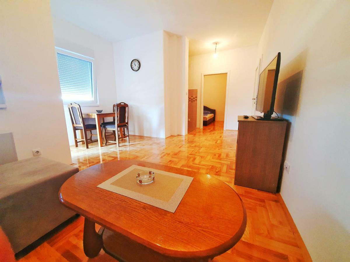 Apartman 44 Биелина Екстериор снимка